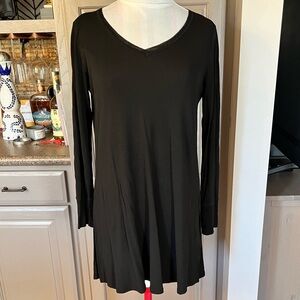 Eileen Fisher Black V-Neck Long Sleeve Silk Tunic